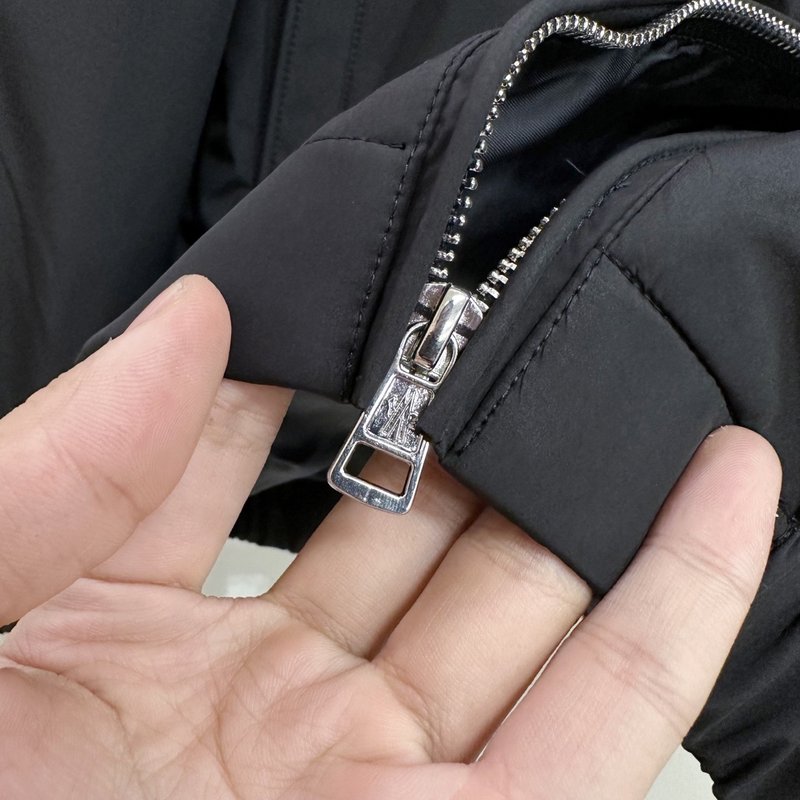 몽클레어 2026 가을겨울 얇은 패딩 후드 점퍼 001-277563