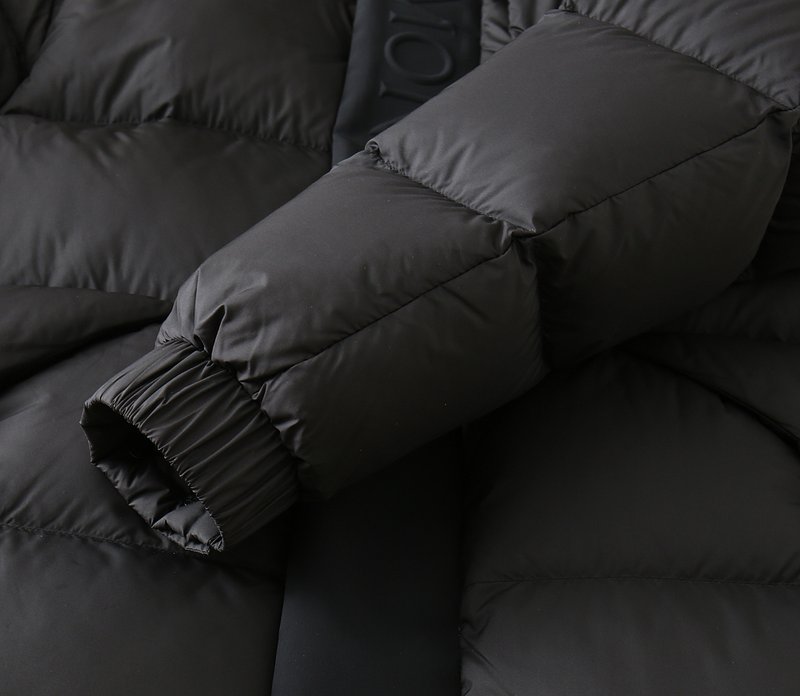 몽클레어 후드 다운 패딩 자켓 001-277589