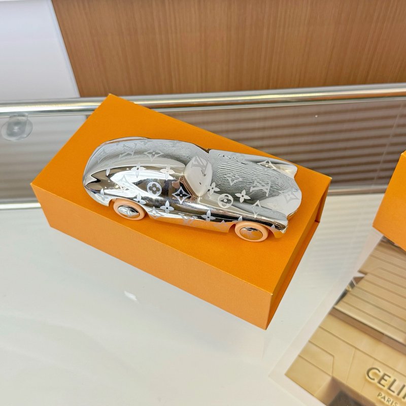 루이비통 실버 스포츠카 오브제 001-277637