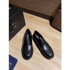 프라다 남성 캐주얼 가죽 로퍼 001-277818