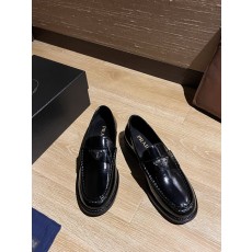 Prada 프라다 남성 캐주얼 가죽 신발 001-277820