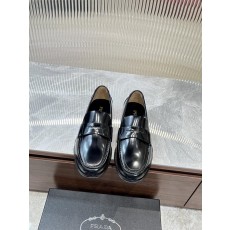 프라다 남성 캐주얼 로퍼 블랙 001-277823