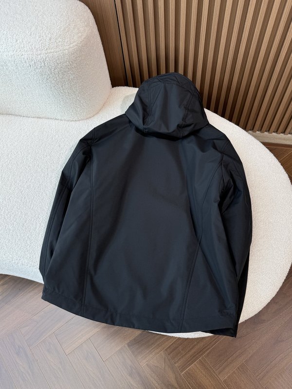 버버리 남녀공용 방풍 후드 소프트쉘 자켓 001-277940