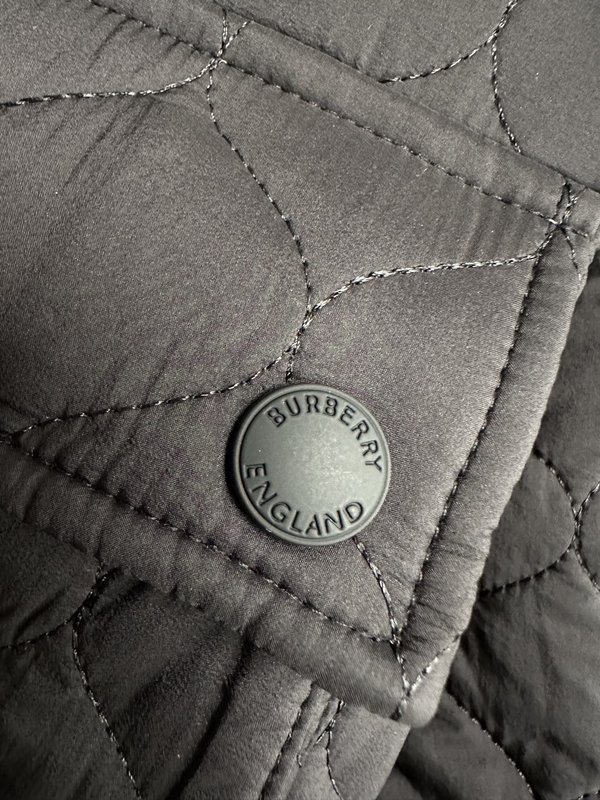 Burberry 남성 격자 무늬 패딩 자켓 (가을겨울) 001-277942