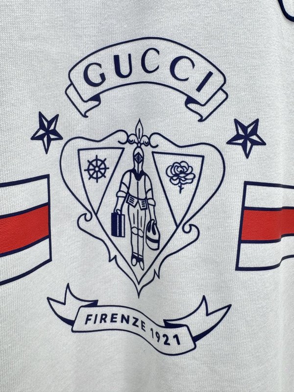 Gucci 파일럿 로고 긴팔 티셔츠 001-277948