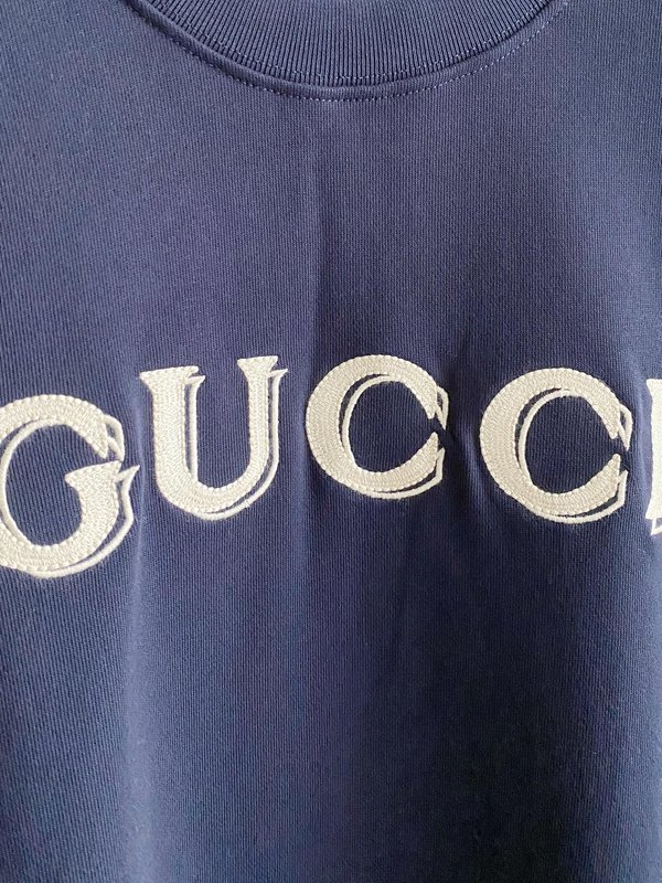 Gucci 레터 자수 로고 스웨트셔츠 001-277957