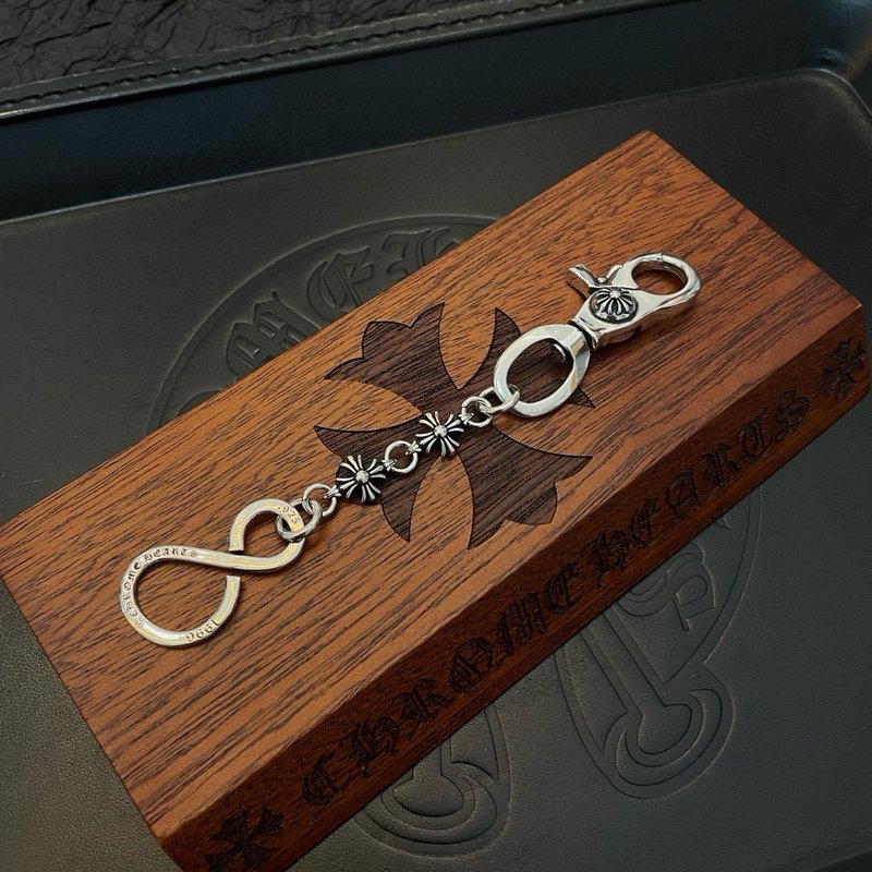 Chrome Hearts 십자가 열쇠고리 001-278003