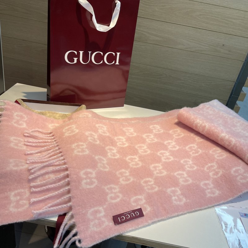 GUCCI 그라데이션 스카프 001-278031