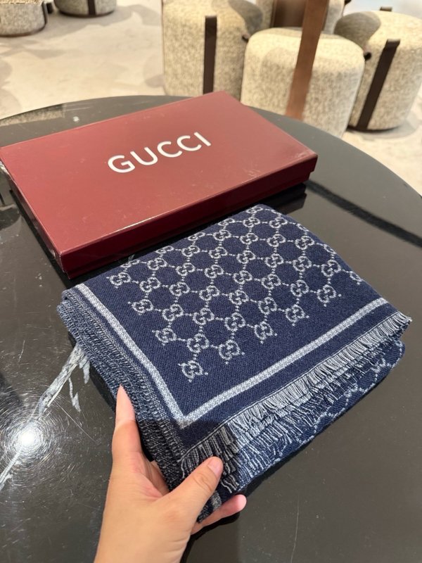 GUCCI 울 실크 스카프 001-278032