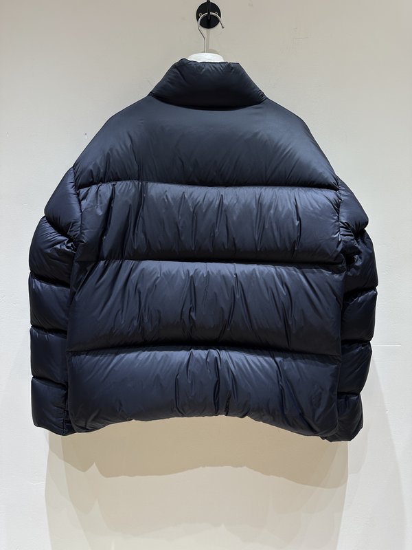 발렌시아가 남성 다운 자켓 001-278119