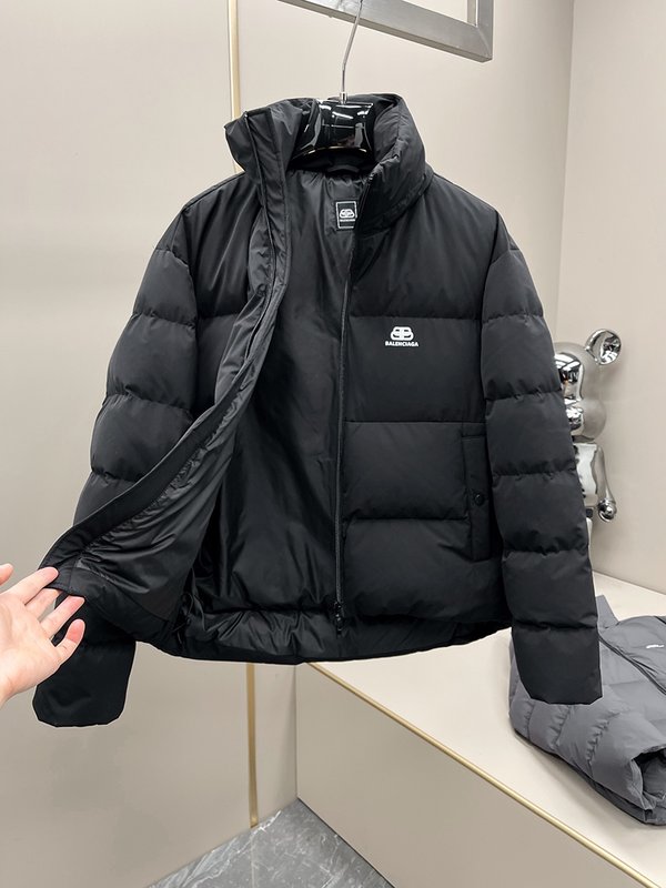 발렌시아가 오버사이즈 다운 패딩 커플룩 001-278124