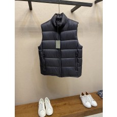 발렌시아가 후면 로고 다운 베스트 001-278125