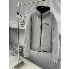 발렌시아가 누빔 코쿤 패딩 점퍼 001-278128
