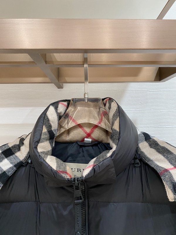 버버리 25FW 남성 다운 재킷 001-278153