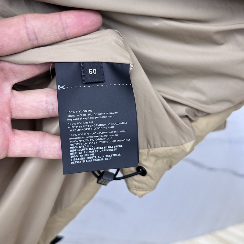 버버리 후드 다운 재킷 001-278158