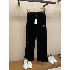셀린 봄 한정 말년 자수 마차 벨벳 스트레이트 팬츠 001-278189