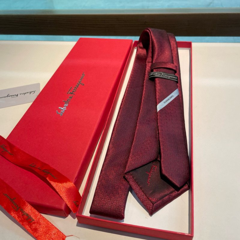 페라가모 남성용 실크 넥타이 001-278269