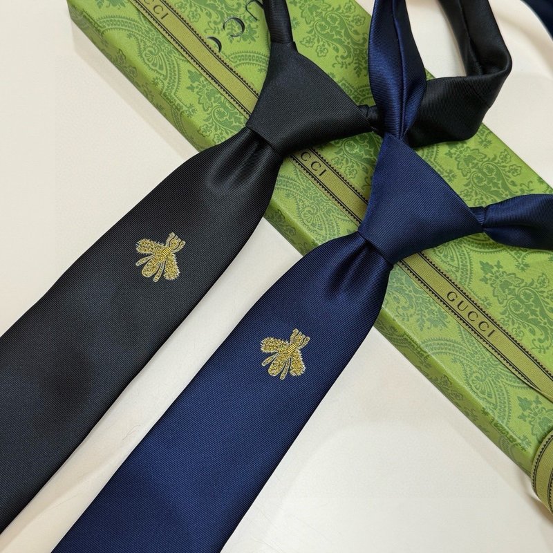 GUCCI 구찌 벌 남성 넥타이 001-278424