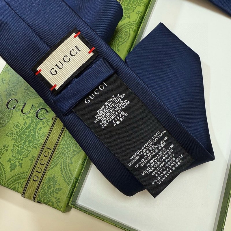 GUCCI 구찌 벌 남성 넥타이 001-278424