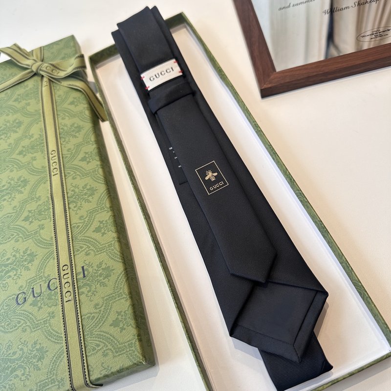 GUCCI 남성 넥타이 신상 001-278425