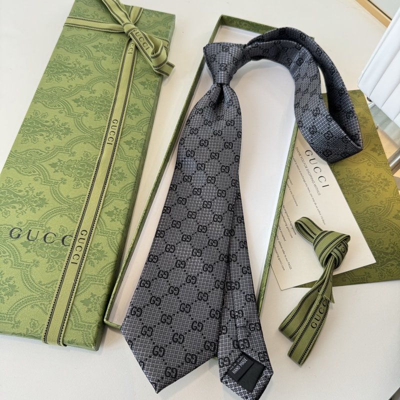 GUCCI GG 로고 프린트 실크 넥타이 001-278441