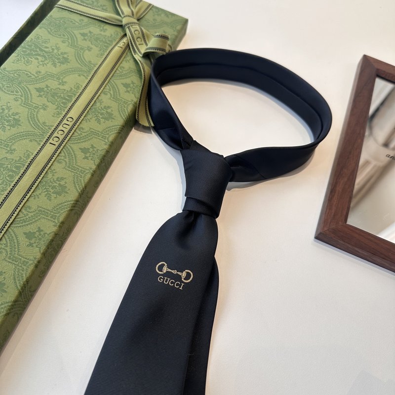 GUCCI 클래식 작은 G 자카드 실크 넥타이 001-278460