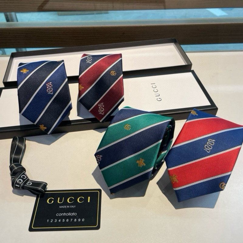 GUCCI 남성 넥타이 벌 자수 실크 001-278463