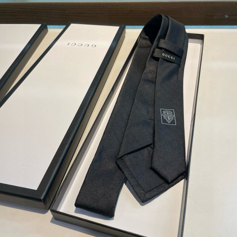Gucci GG 로고 프린트 실크 넥타이 001-278466