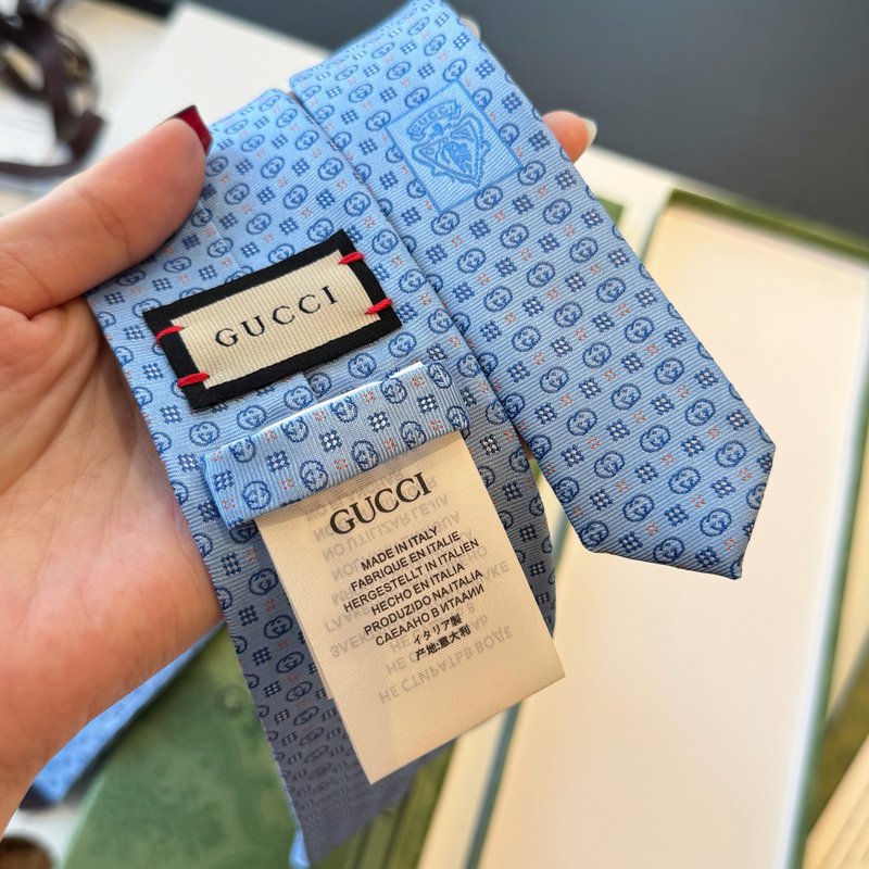 GUCCI GG 로고 프린트 실크 넥타이 001-278491