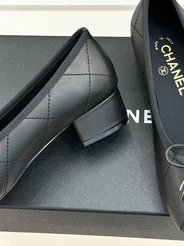 클래식 더블 C 리본 발레 플랫 001-278509