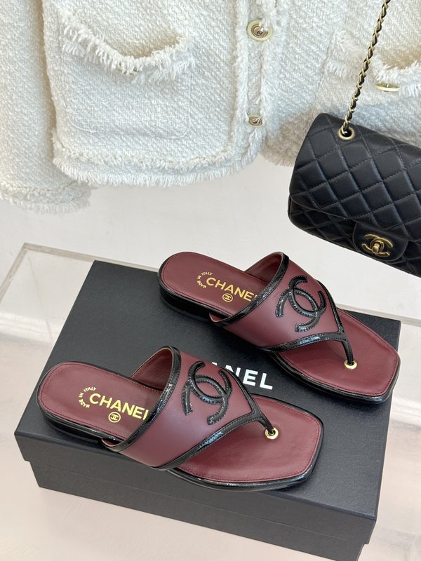 샤넬 클래식 더블 C 스퀘어 토 슬리퍼 001-278510