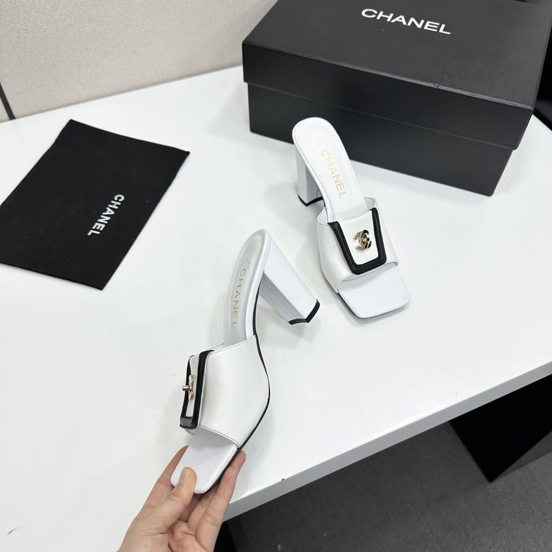 샤넬 스퀘어토 굽 샌들 001-278657
