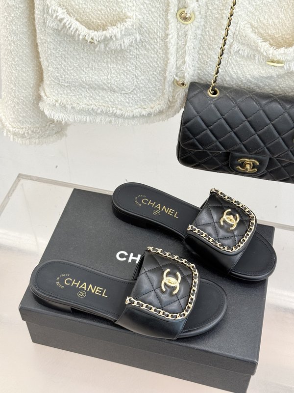 샤넬 클래식 더블 C 버클 슬리퍼 001-278662