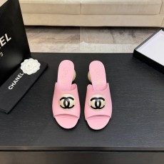샤넬 클래식 자이언트 진주 힐 슬리퍼 001-278671