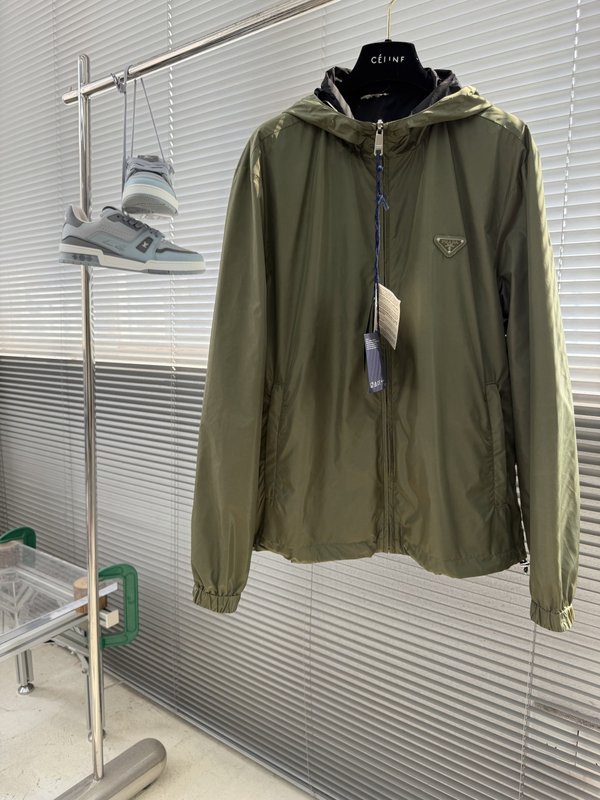 프라다 Re-Nylon 단색 양면 루즈핏 재킷 001-278765