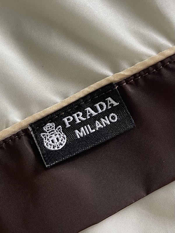 Prada 흑백 패치워크 윈드브레이커 001-278766