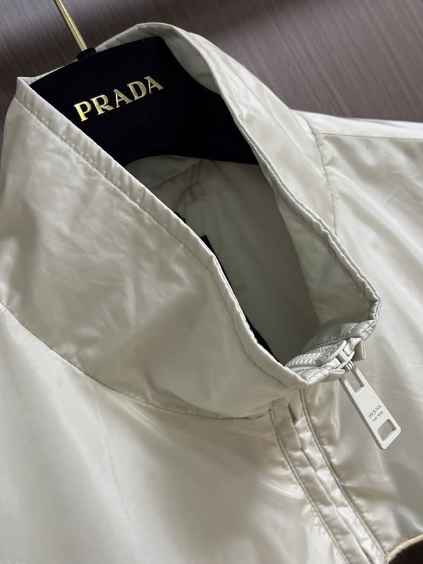 Prada 흑백 패치워크 윈드브레이커 001-278766