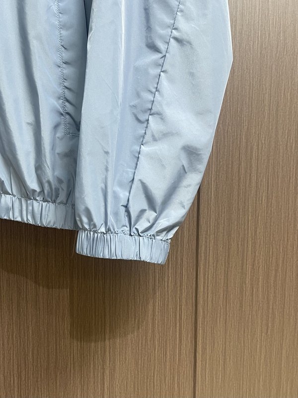Prada 지퍼 트림 스탠드칼라 자켓 001-278770