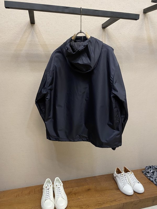 Prada 남성 로고 장식 자켓 001-278772