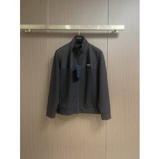 PRAD 에나멜 삼각 로고 패치 스탠드 칼라 자켓 001-278777