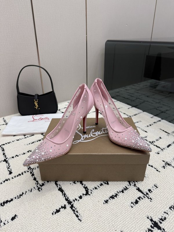 Christian Louboutin 신상 하이힐 001-278789