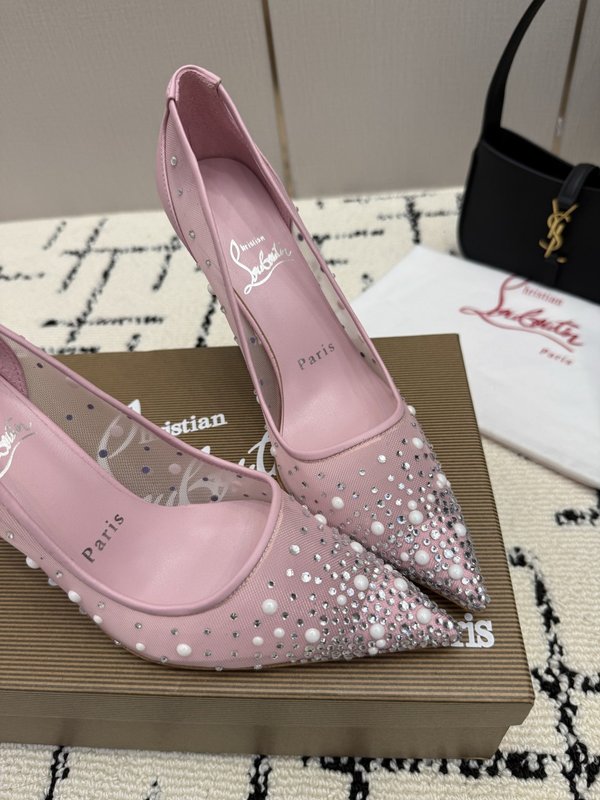 Christian Louboutin 신상 하이힐 001-278789