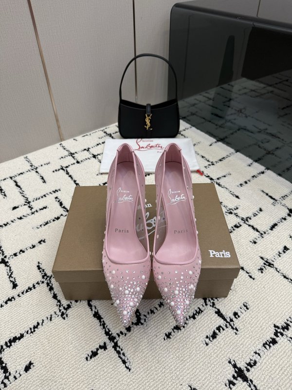 Christian Louboutin 신상 하이힐 001-278789