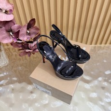 Christian Louboutin 레드솔 하이힐 샌들 001-278835
