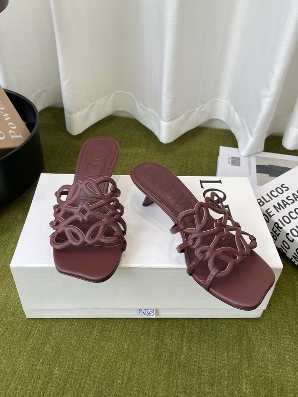 LOEWE 봄여름 신상 가죽 슬리퍼 001-278847