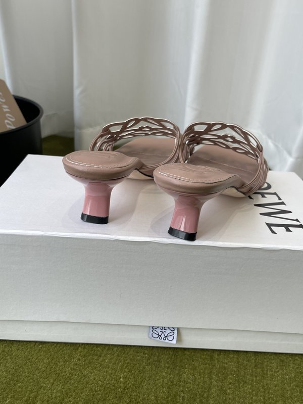 LOEWE 하이힐 가죽 슬리퍼 001-278848
