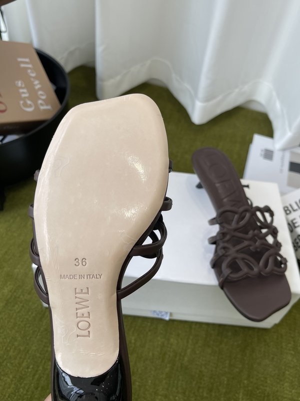 LOEWE 로에베 하이힐 가죽 슬리퍼 001-278850