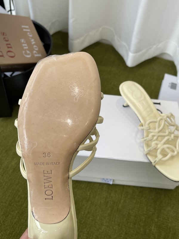 LOEWE 로에베 하이힐 가죽 슬리퍼 001-278853