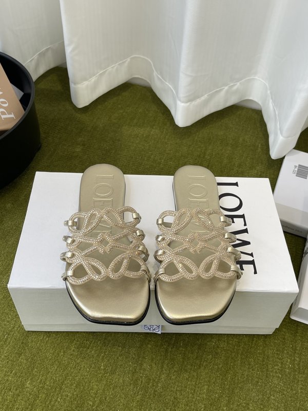 LOEWE 로에베 플랫 다이아몬드 슬리퍼 001-278863