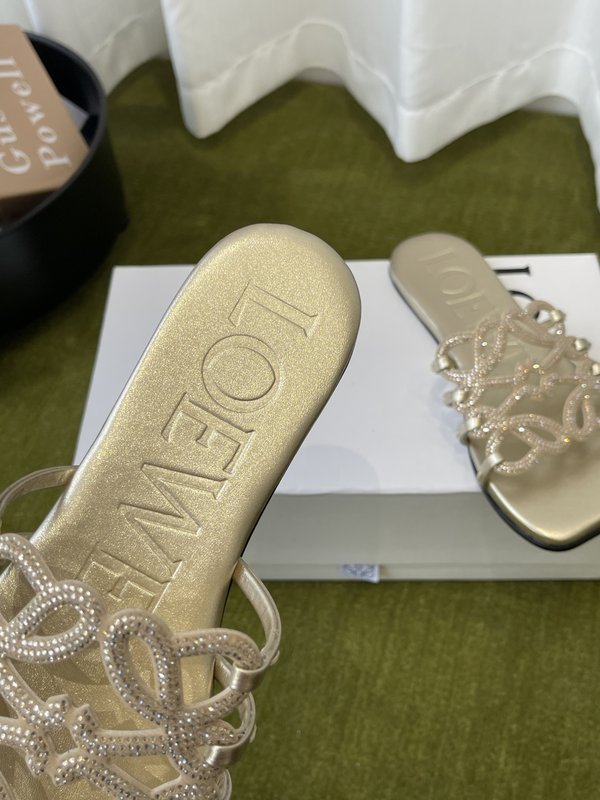 LOEWE 로에베 플랫 다이아몬드 슬리퍼 001-278863